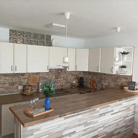 Διαμέρισμα Beautiful *