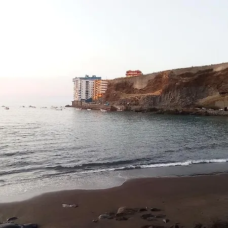 Beautifull Beach A Y B *