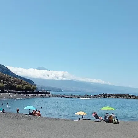 Beautifull Beach A Y B Апартаменты